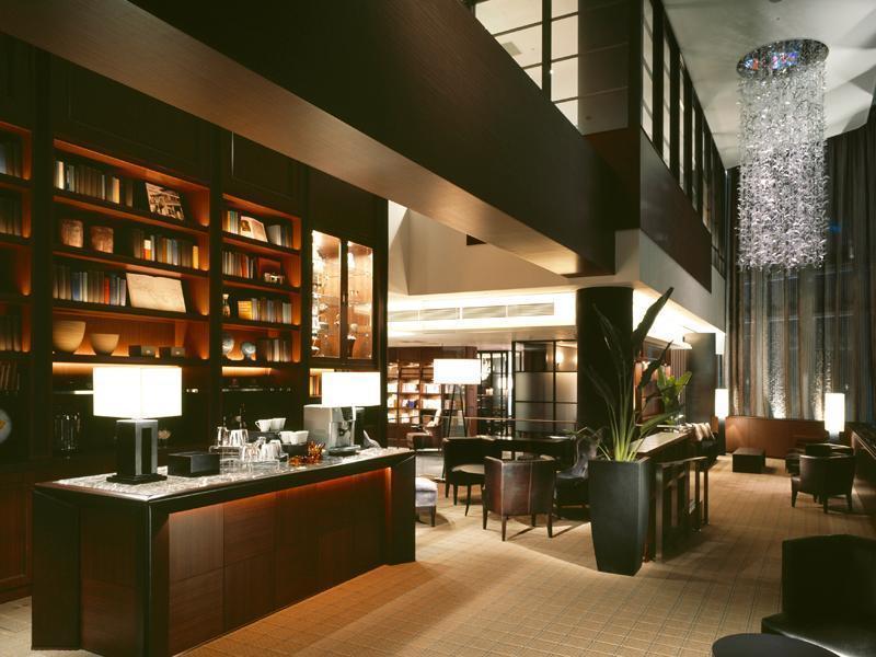 Hotel Arc Riche Тоёхаси Экстерьер фото